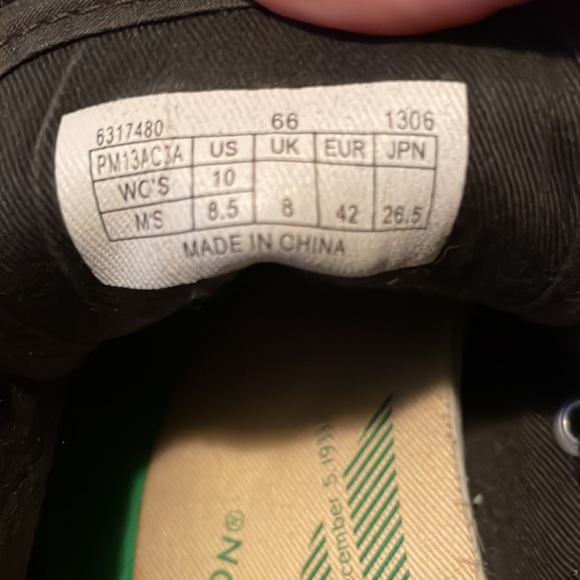 Men’s shoe , 8.5 , - Picture 5 of 5